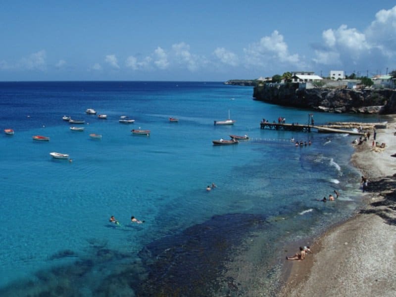 Curacao_meri_laivat_800x600