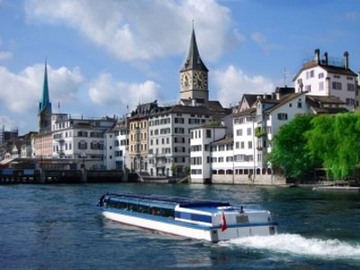 Zurich_Cityscape-of-Zurich-in-Switzerland_400x300