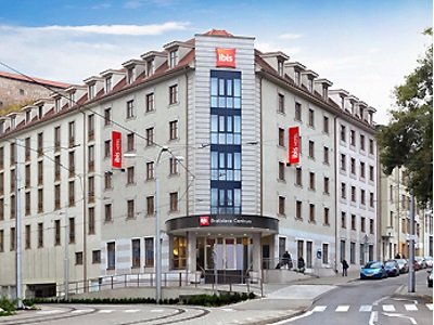 Bratislava_Ibis Bratislava Centrum Hotel_ulko_400x300