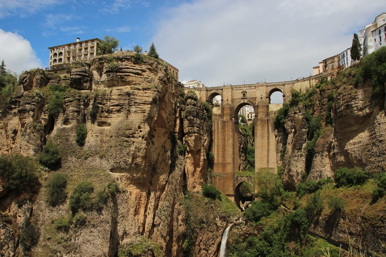 Espanja-ronda-2154601_1280