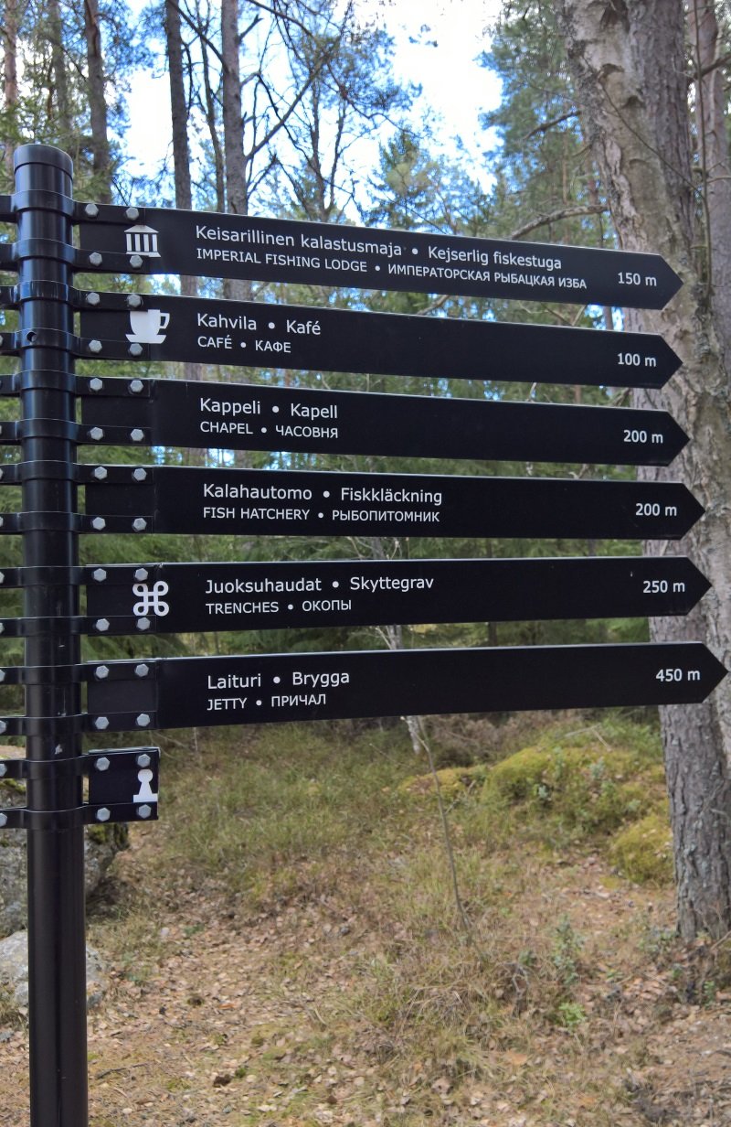 Kotka_Langinkoski_opasteet_pysty