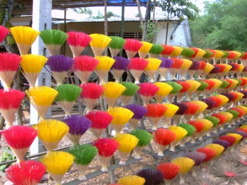 Vietnam - chopsticks - hue (17)_800x600