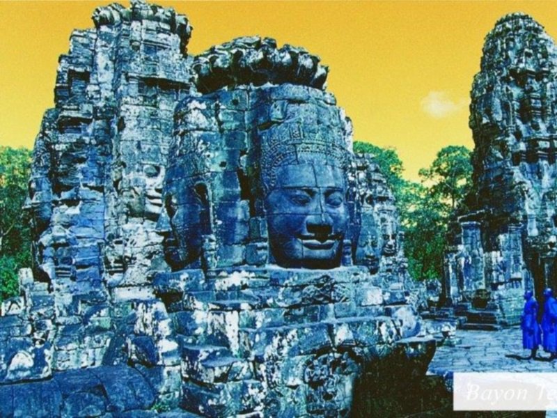 Vietnam_Bayon Temple_800x600