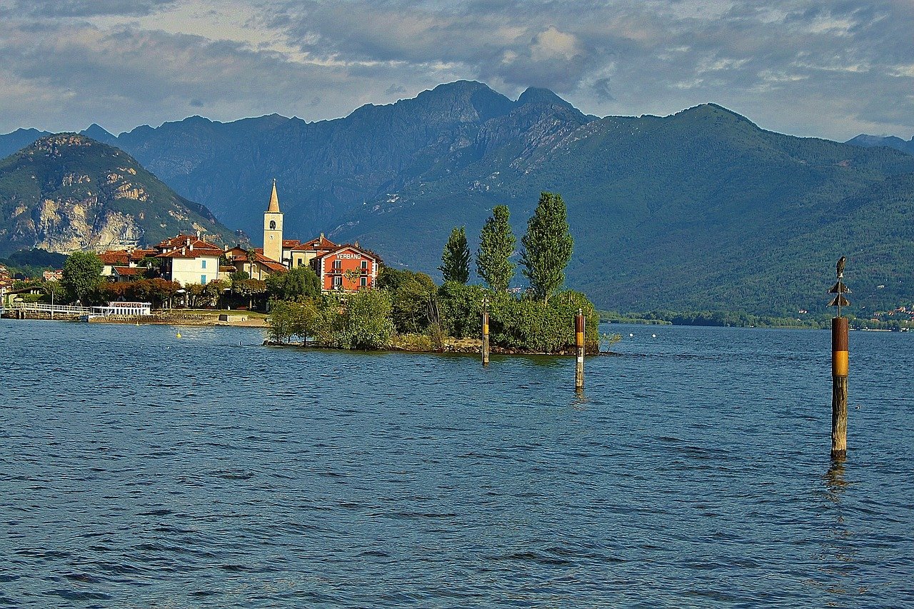 Italia-lake-maggiore-1280