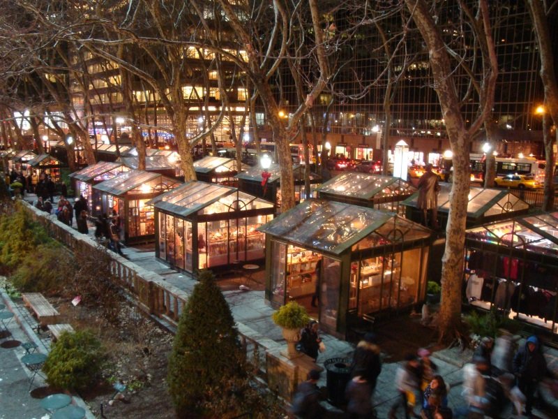Bank of America Winter Village at Bryant Park, Photo by Bryant Park Corporation - 1_800x600