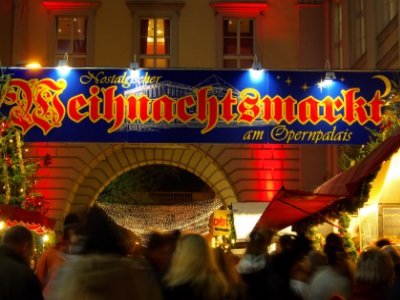 Berlin christmas market Opernpalais400x300