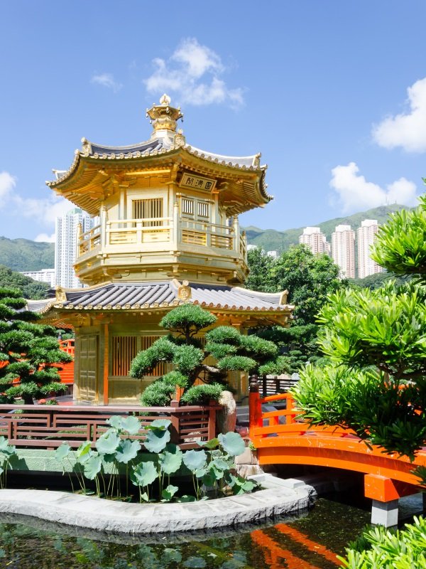 Hong Kong _The oriental gold pavilion of absolute perfection in Nan Lian Garden, Chi Lin Nunnery_600x800