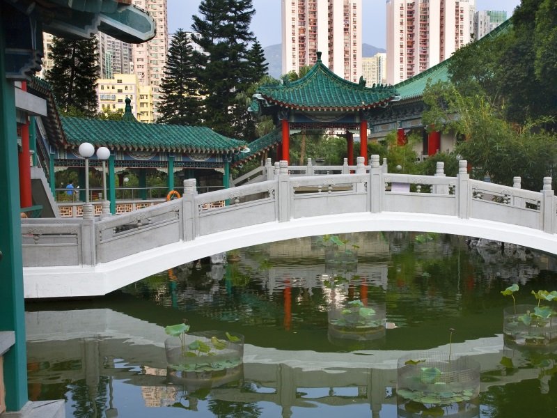 Hong Kong_Chinese Water Garden Bridge Temple Kowloon_800x600