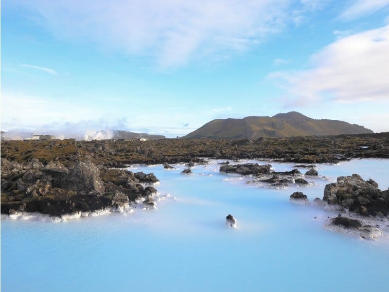 Islanti_ blue lagoon near Reykjavik, Iceland_800x600