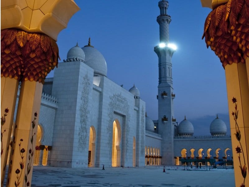 Istanbul_The mosque_800x600