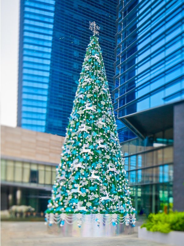 Singapore_Christmas tree_800x600