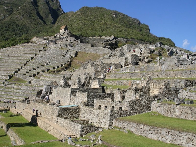 Peru_Machu picchu_800x600
