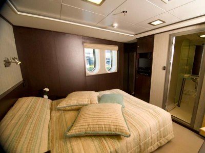 Yachts_Jets-Charter Services_hytti_800x600