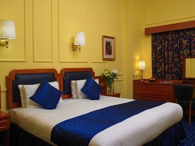 Lontoo_The Lancaster Gate Hotel_sisä_400x300