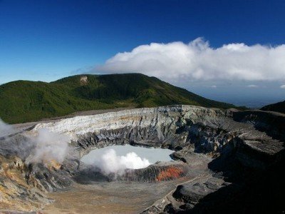 Costa_Rica__Volcan Poas_800x600