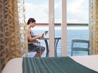 RCCL_Spendour of the Seas_Balcony_2F_800x600