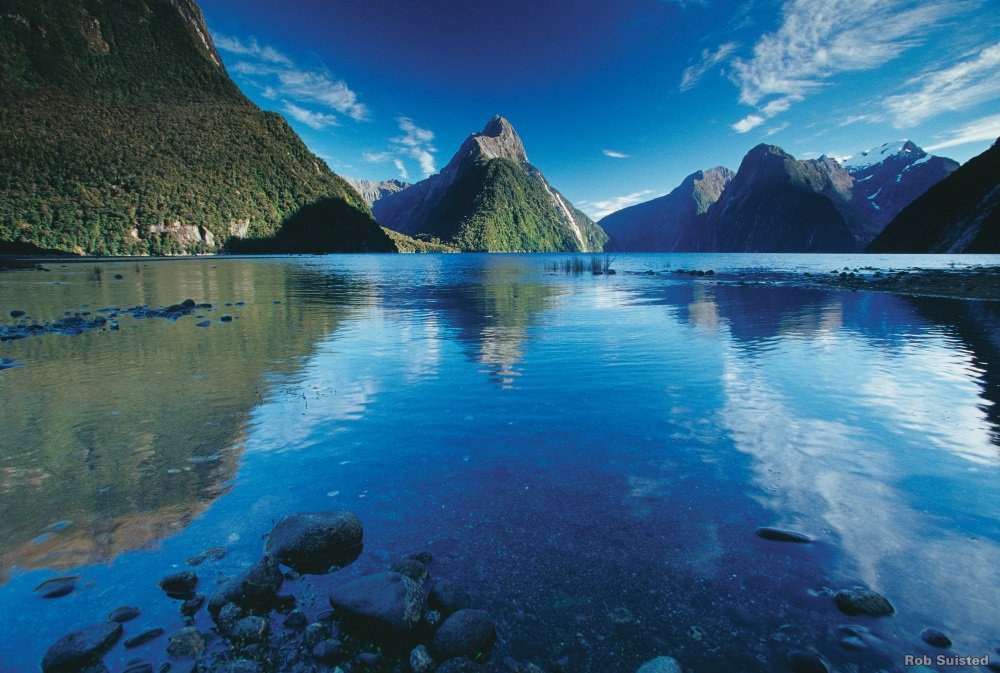 L161-Milford-Sound-Fiordland-Rob-Suisted