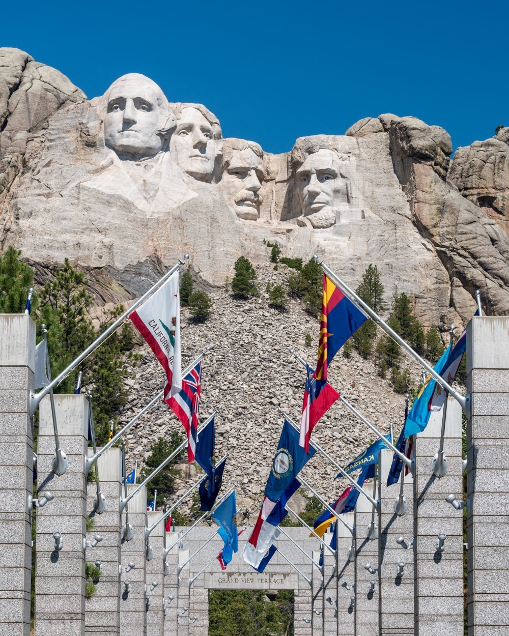 USA-Dakota_Mount Rushmore National Monument-1000