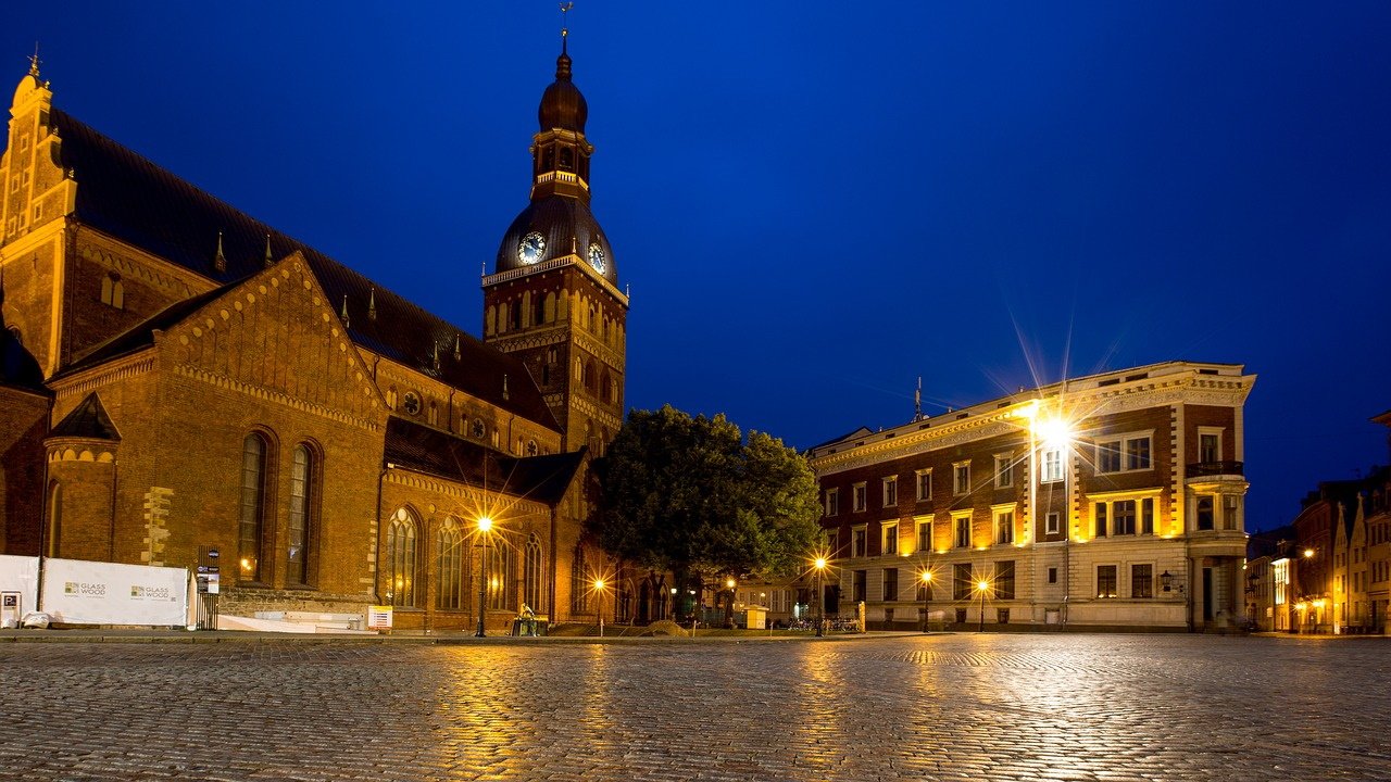 Latvia Riika joulutorit ryhmille