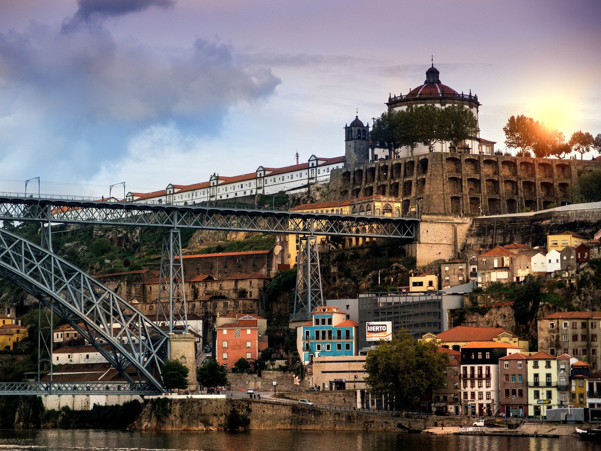 Portugal-Porto-Betuga-1450304_1920