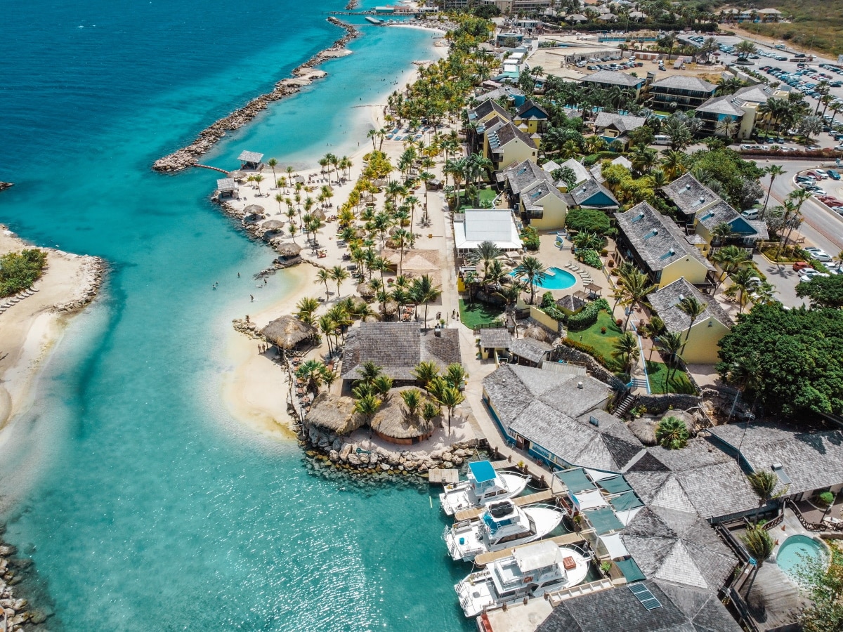 Hotel lions dive and beach resort curacao