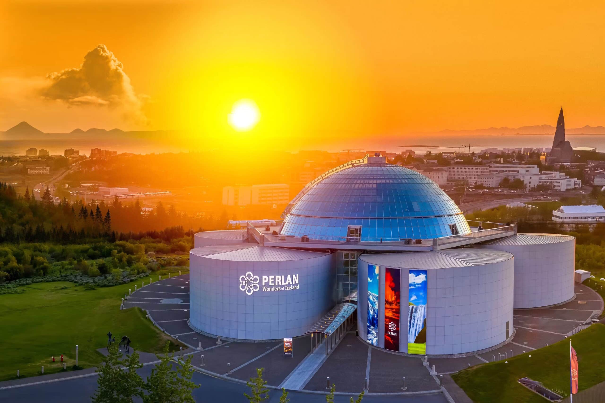 Islanti-Reykjavik Perlan