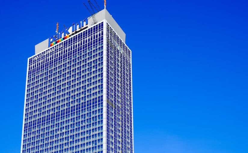 Berlin Alexanderplatz hotelli