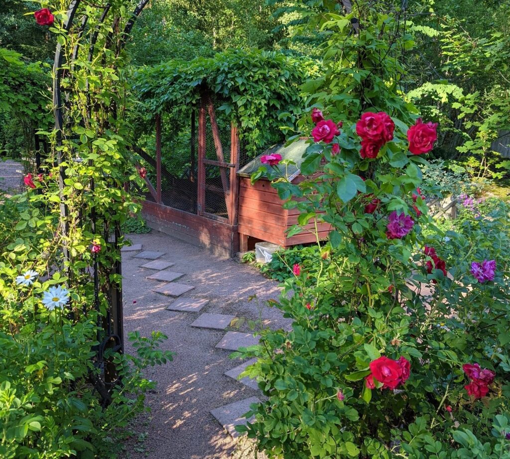 Puutarka Kukkamyymälä Eijas Garden