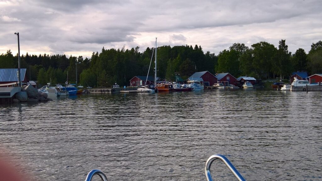 Pyhtää Kaunissaari Kotka