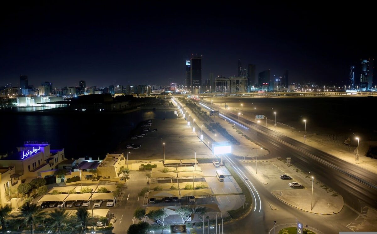 Bahrain city yö
