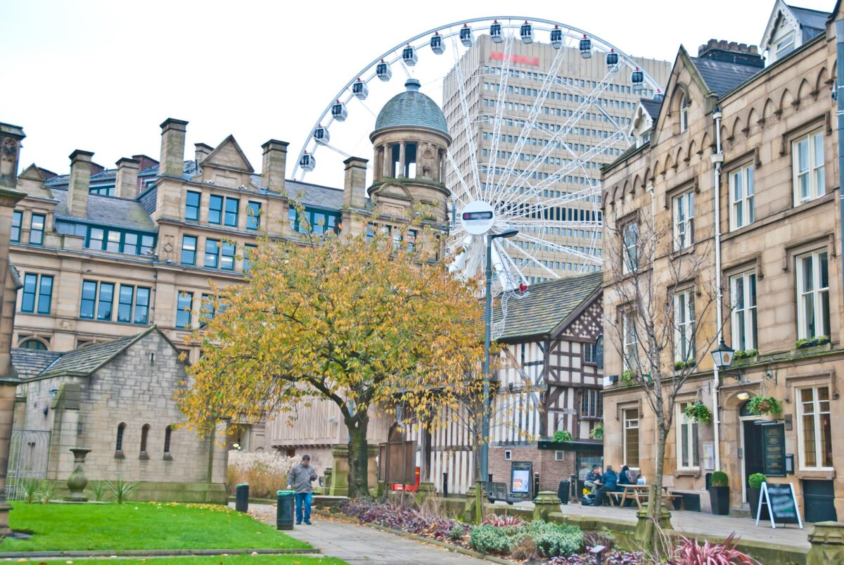 Manchester maailmanpyörä puu