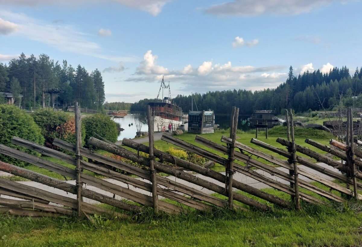Järvisydän aita