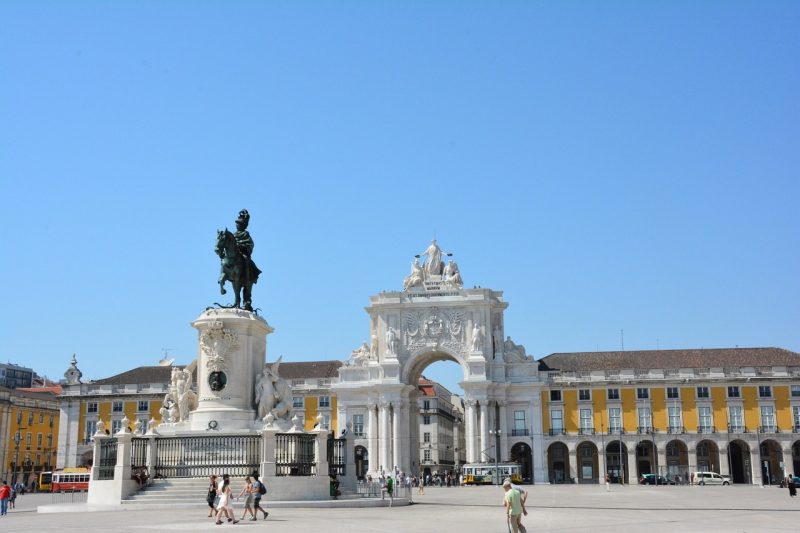 Lissabon Praca patsas