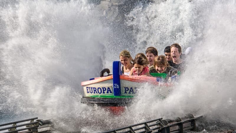 Europa park huvipuisto vesiputous